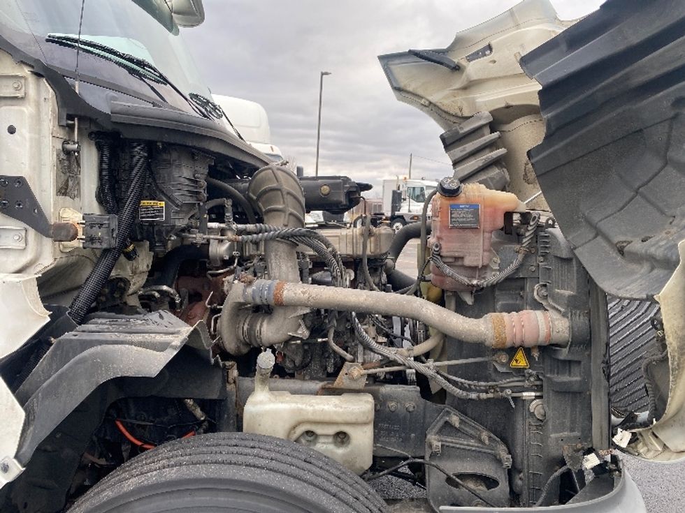 Day Cab Tractor-Heavy Duty Tractors-International-2018-LT625-Piqua-OH-417,995\n\t\tmiles-$ 22,250 - Image 15