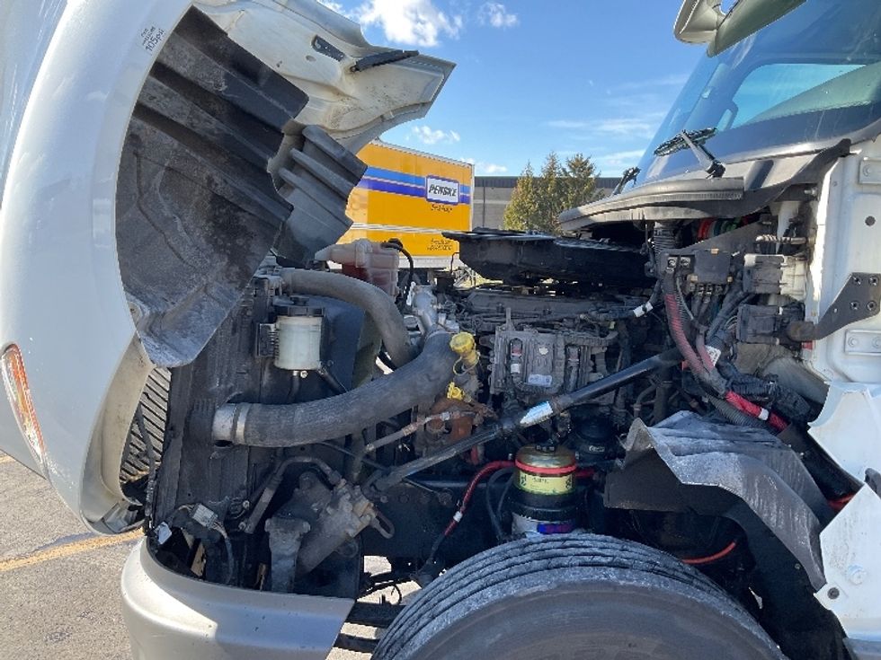 Day Cab Tractor-Heavy Duty Tractors-International-2018-LT625-Piqua-OH-418,622\n\t\tmiles-$ 25,500 - Image 16