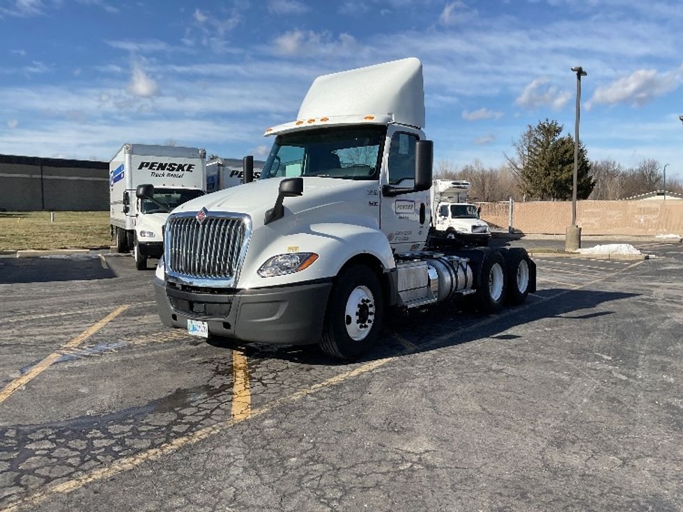 Day Cab Tractor-Heavy Duty Tractors-International-2018-LT625-Piqua-OH-418,622\n\t\tmiles-$ 25,500 - Image 3