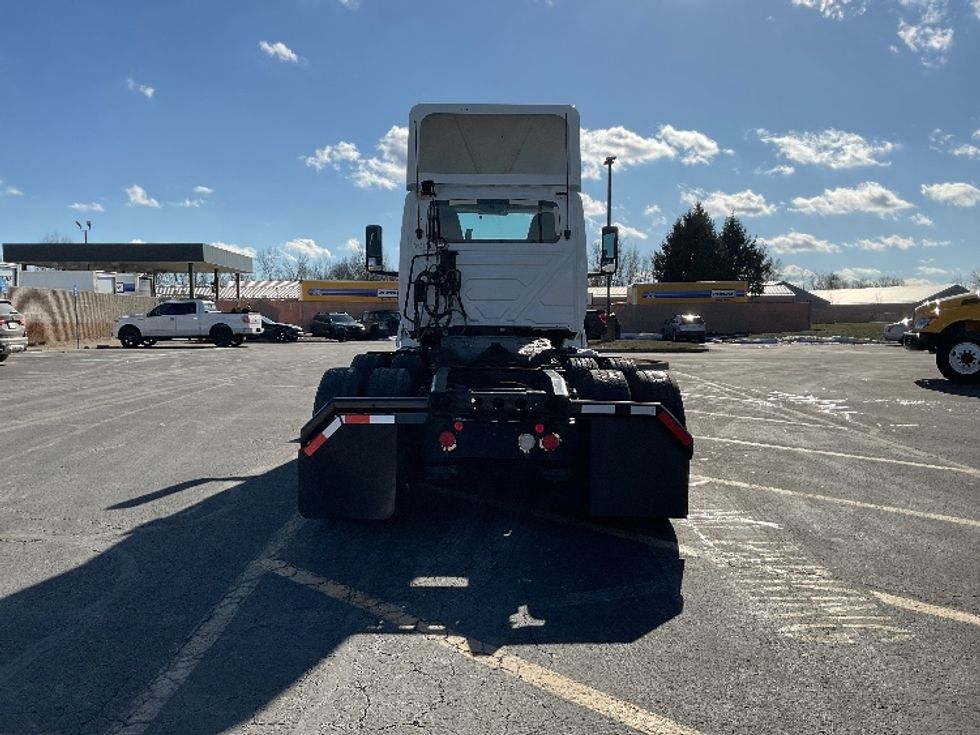 Day Cab Tractor-Heavy Duty Tractors-International-2018-LT625-Piqua-OH-418,622\n\t\tmiles-$ 25,500 - Image 6