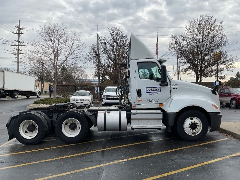 Day Cab Tractor-Heavy Duty Tractors-International-2018-LT625-Plymouth-MI-435,295\n\t\tmiles-$ 23,000 - Image 8