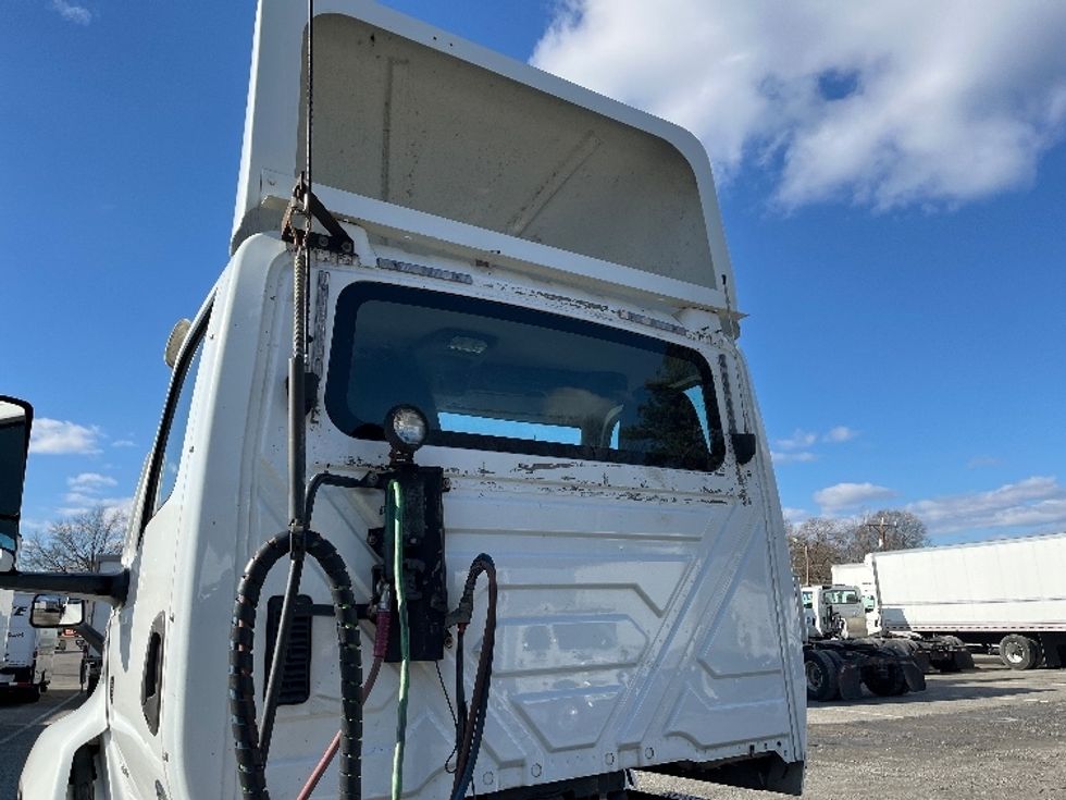 Day Cab Tractor-Heavy Duty Tractors-International-2018-LT625-Richmond-VA-298,898\n\t\tmiles-$ 28,750 - Image 16