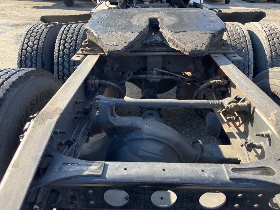 Day Cab Tractor-Heavy Duty Tractors-International-2018-LT625-Richmond-VA-298,898\n\t\tmiles-$ 28,750 - Image 6