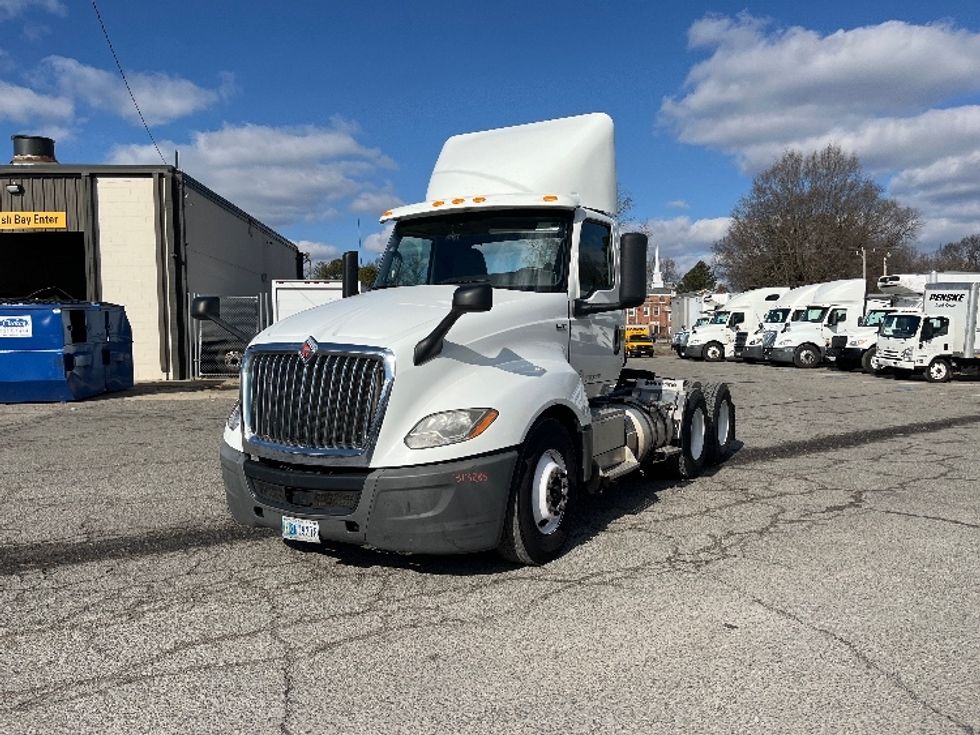 Day Cab Tractor-Heavy Duty Tractors-International-2018-LT625-Richmond-VA-368,822\n\t\tmiles-$ 28,750 - Image 3