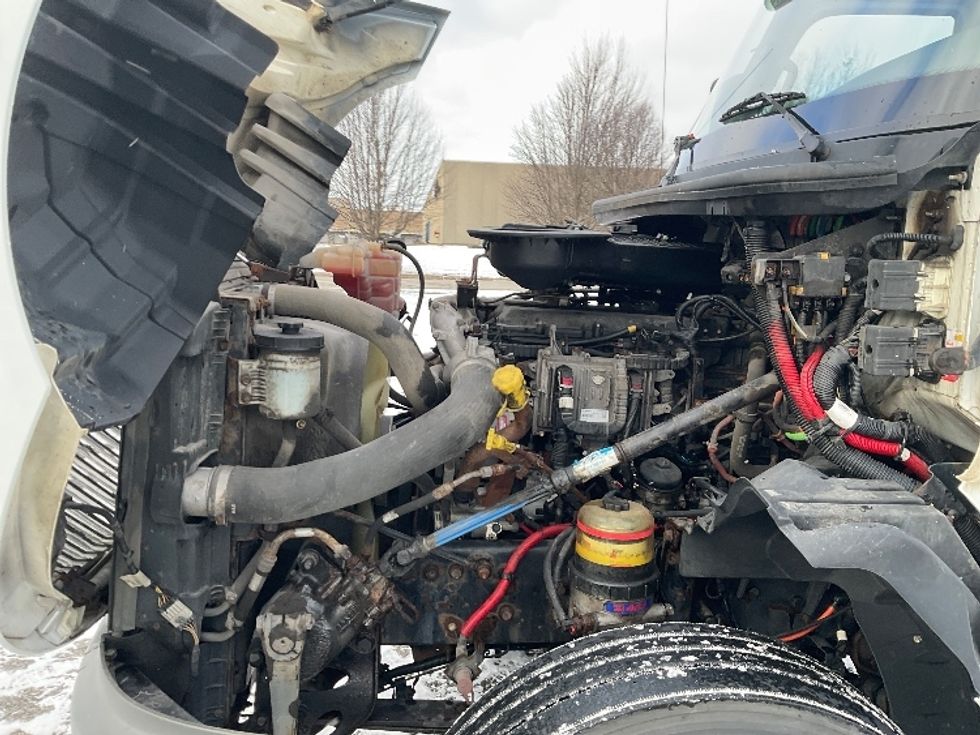 Day Cab Tractor-Heavy Duty Tractors-International-2018-LT625-Rochester-NY-290,589\n\t\tmiles-$ 25,250 - Image 16