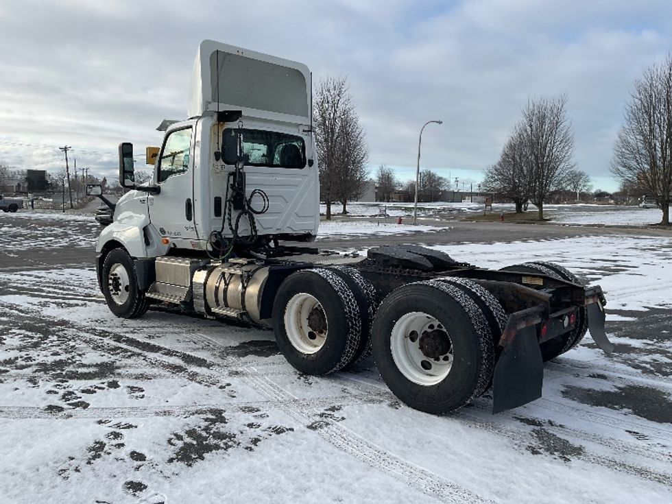 Day Cab Tractor-Heavy Duty Tractors-International-2018-LT625-Rochester-NY-290,589\n\t\tmiles-$ 25,250 - Image 5