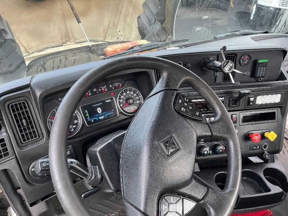 Day Cab Tractor-Heavy Duty Tractors-International-2018-LT625-Saginaw-MI-332,018\n\t\tmiles-$ 39,500 - Image 11