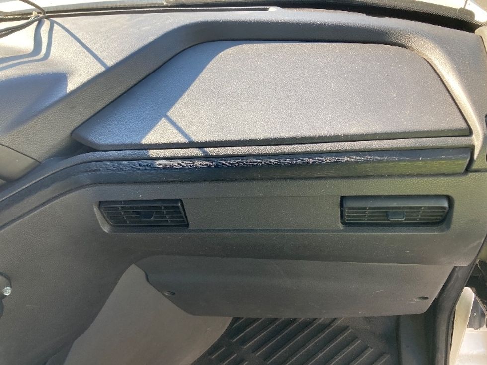 Day Cab Tractor-Heavy Duty Tractors-International-2018-LT625-Saginaw-MI-522,897\n\t\tmiles-$ 21,750 - Image 13