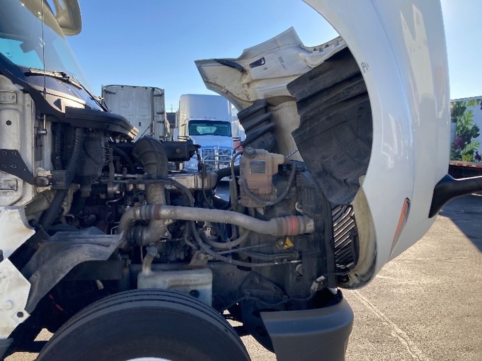 Day Cab Tractor-Heavy Duty Tractors-International-2018-LT625-Saginaw-MI-522,897\n\t\tmiles-$ 21,750 - Image 15