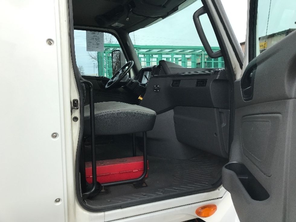 Day Cab Tractor-Heavy Duty Tractors-International-2018-LT625-Salem-VA-403,821\n\t\tmiles-$ 26,000 - Image 12