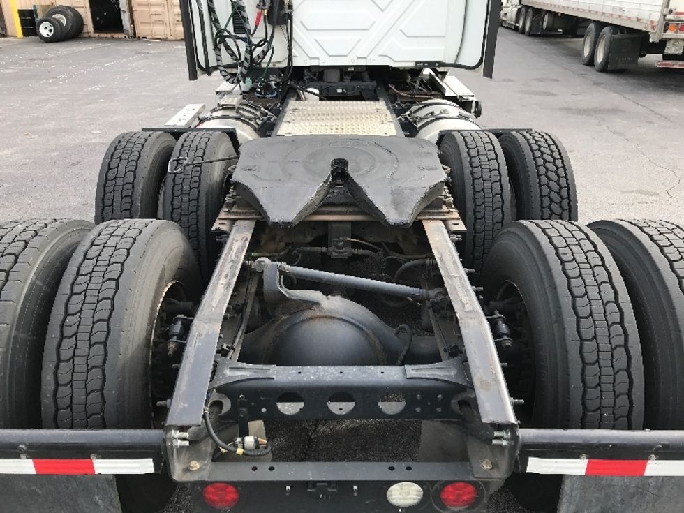 Day Cab Tractor-Heavy Duty Tractors-International-2018-LT625-Salem-VA-403,821\n\t\tmiles-$ 26,000 - Image 6