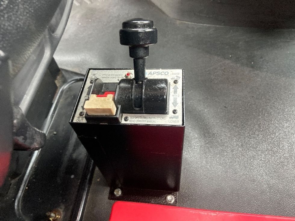 Day Cab Tractor-Heavy Duty Tractors-International-2018-LT625-San Antonio-TX-238,750\n\t\tmiles-$ 25,000 - Image 18