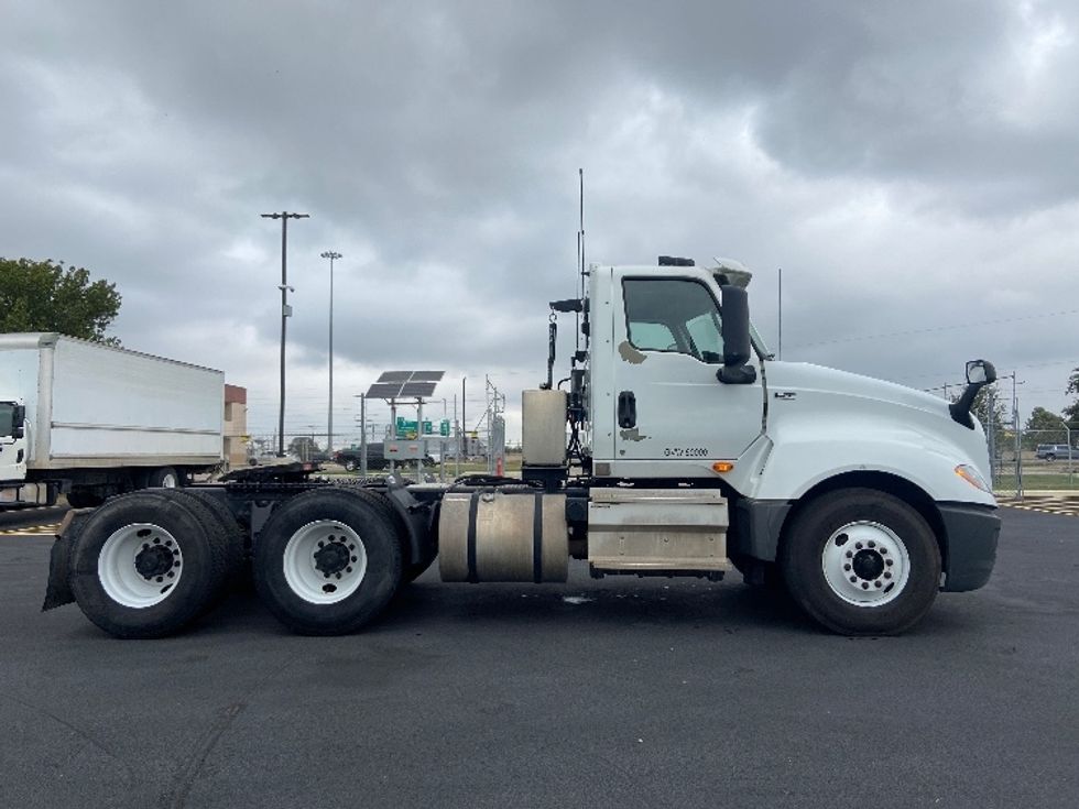 Day Cab Tractor-Heavy Duty Tractors-International-2018-LT625-San Antonio-TX-238,750\n\t\tmiles-$ 25,000 - Image 8