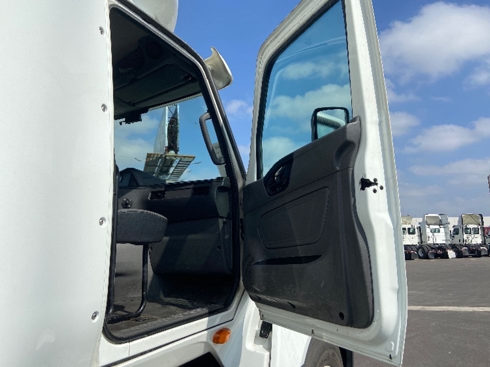 Day Cab Tractor-Heavy Duty Tractors-International-2018-LT625-San Antonio-TX-459,504\n\t\tmiles-$ 22,000 - Image 12