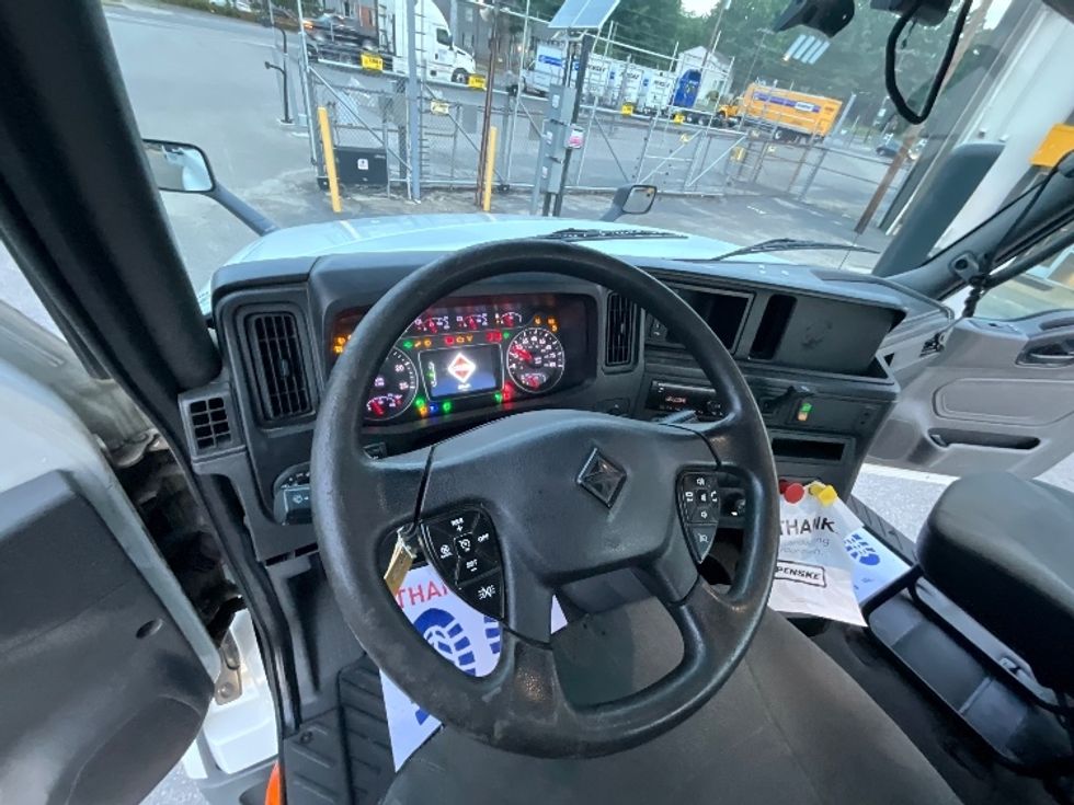 Day Cab Tractor-Heavy Duty Tractors-International-2018-LT625-Sandston-VA-290,054\n\t\tmiles-$ 25,000 - Image 11