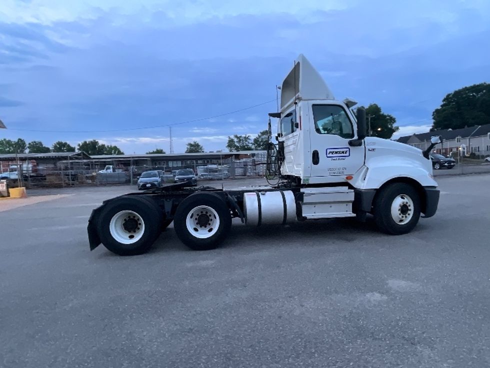 Day Cab Tractor-Heavy Duty Tractors-International-2018-LT625-Sandston-VA-290,054\n\t\tmiles-$ 25,000 - Image 8