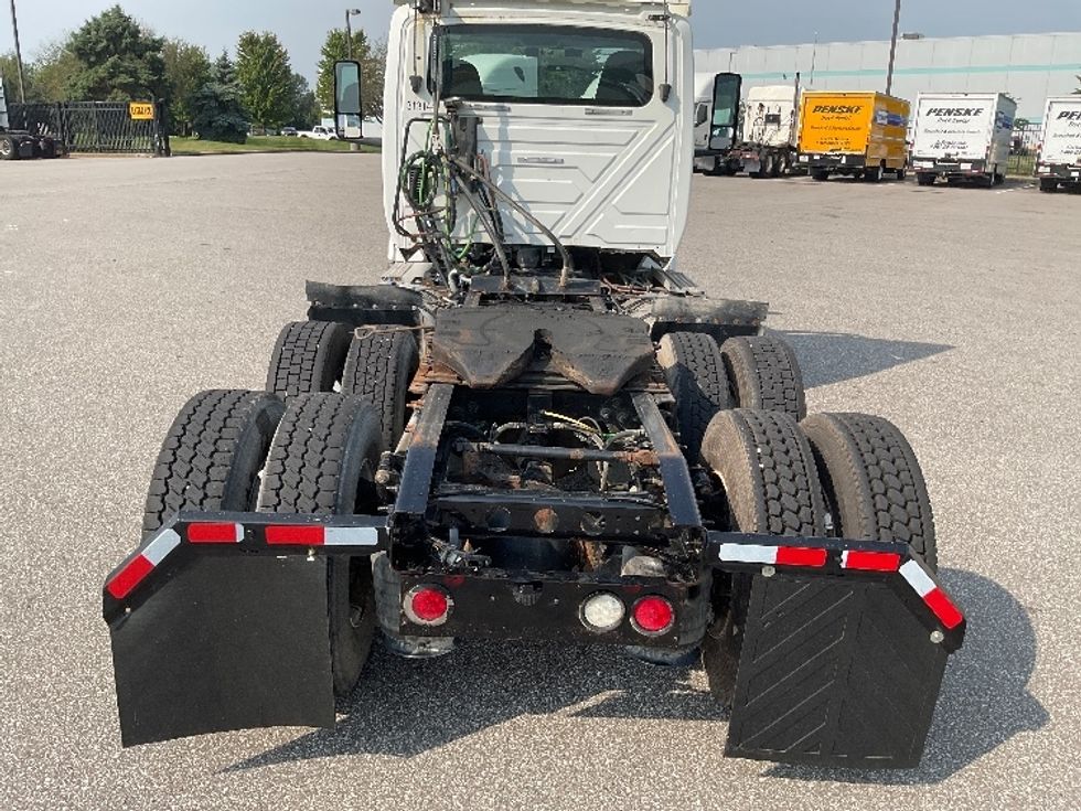 Day Cab Tractor-Heavy Duty Tractors-International-2018-LT625-South Bend-IN-367,988\n\t\tmiles-$ 27,000 - Image 6
