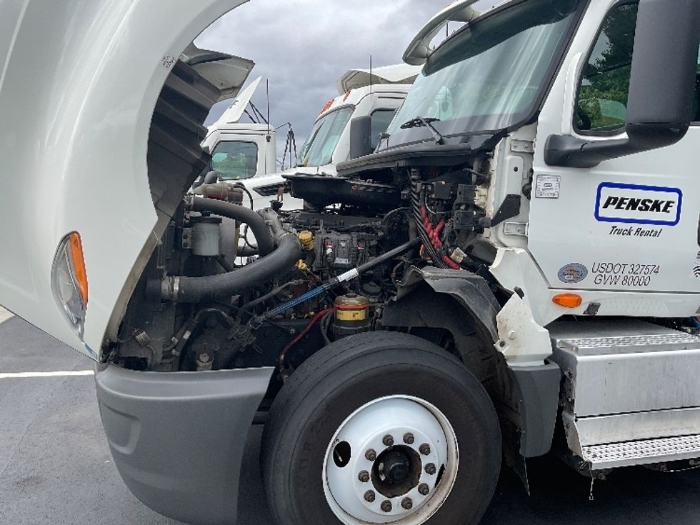 Day Cab Tractor-Heavy Duty Tractors-International-2018-LT625-South Plainfield-NJ-381,667\n\t\tmiles-$ 25,250 - Image 16