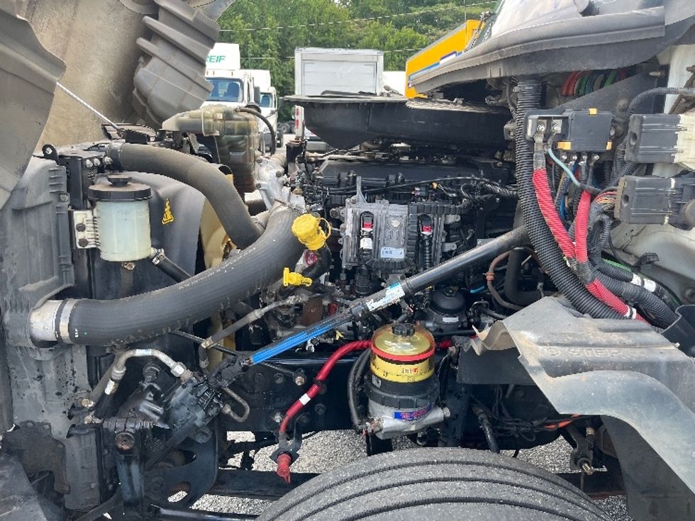 Day Cab Tractor-Heavy Duty Tractors-International-2018-LT625-Spartanburg-SC-395,717\n\t\tmiles-$ 25,500 - Image 15