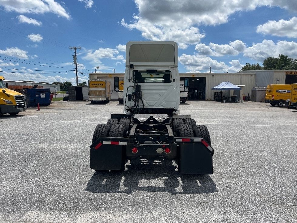 Day Cab Tractor-Heavy Duty Tractors-International-2018-LT625-Spartanburg-SC-395,717\n\t\tmiles-$ 25,500 - Image 5