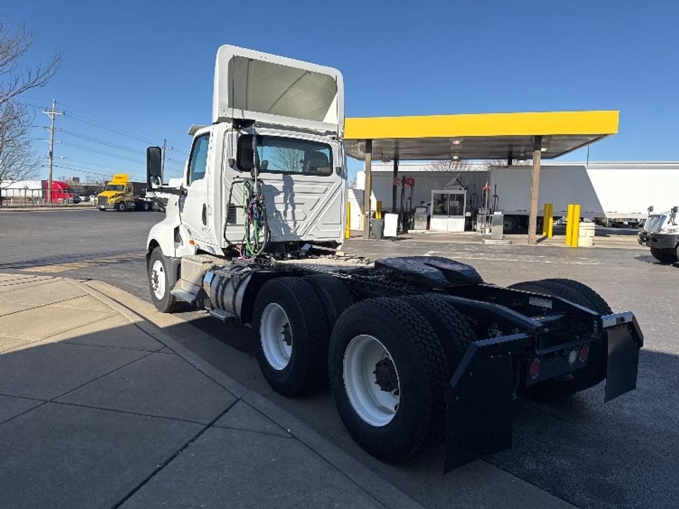 Day Cab Tractor-Heavy Duty Tractors-International-2018-LT625-Springfield-MO-367,646\n\t\tmiles-$ 29,500 - Image 5