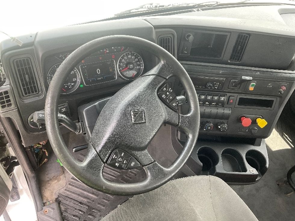 Day Cab Tractor-Heavy Duty Tractors-International-2018-LT625-Tampa-FL-278,970\n\t\tmiles-$ 24,500 - Image 11