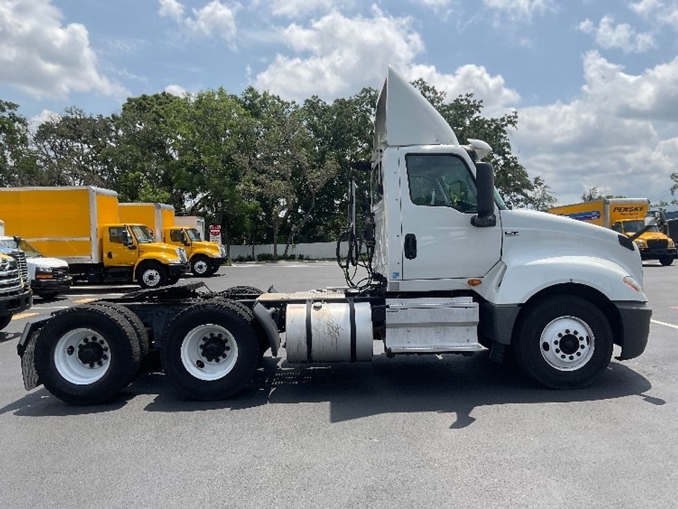 Day Cab Tractor-Heavy Duty Tractors-International-2018-LT625-Tampa-FL-278,970\n\t\tmiles-$ 24,500 - Image 8