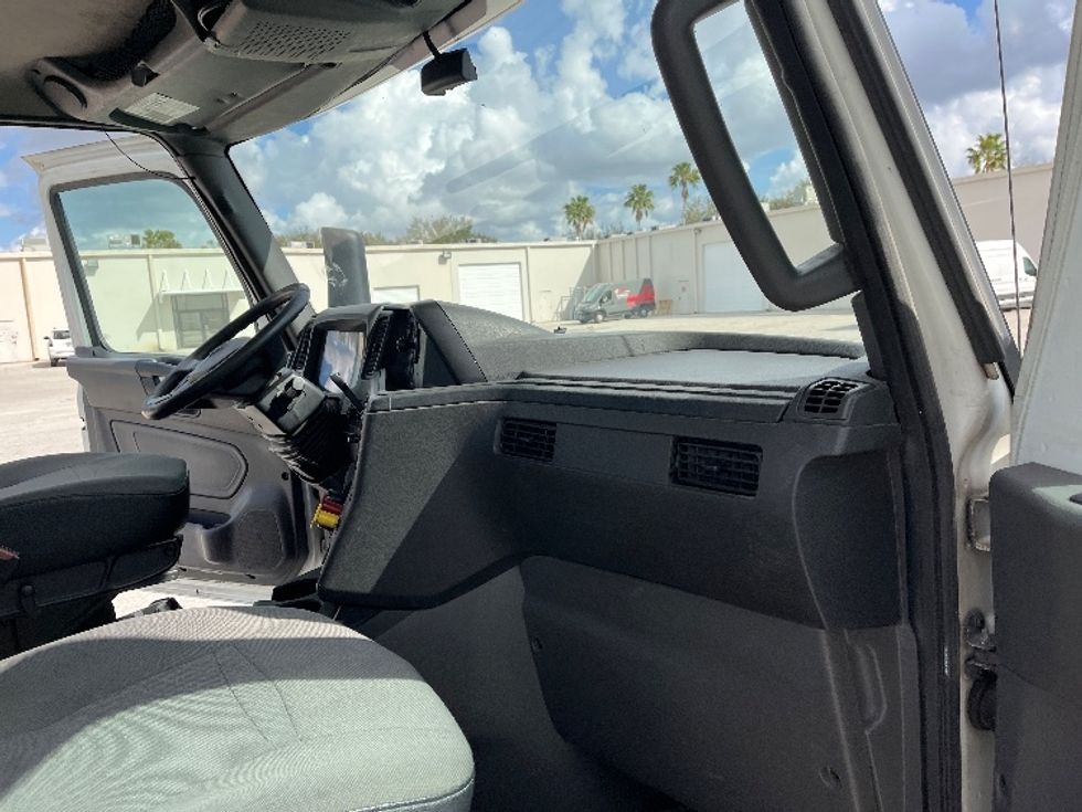 Day Cab Tractor-Heavy Duty Tractors-International-2018-LT625-Tampa-FL-317,112\n\t\tmiles-$ 28,500 - Image 13