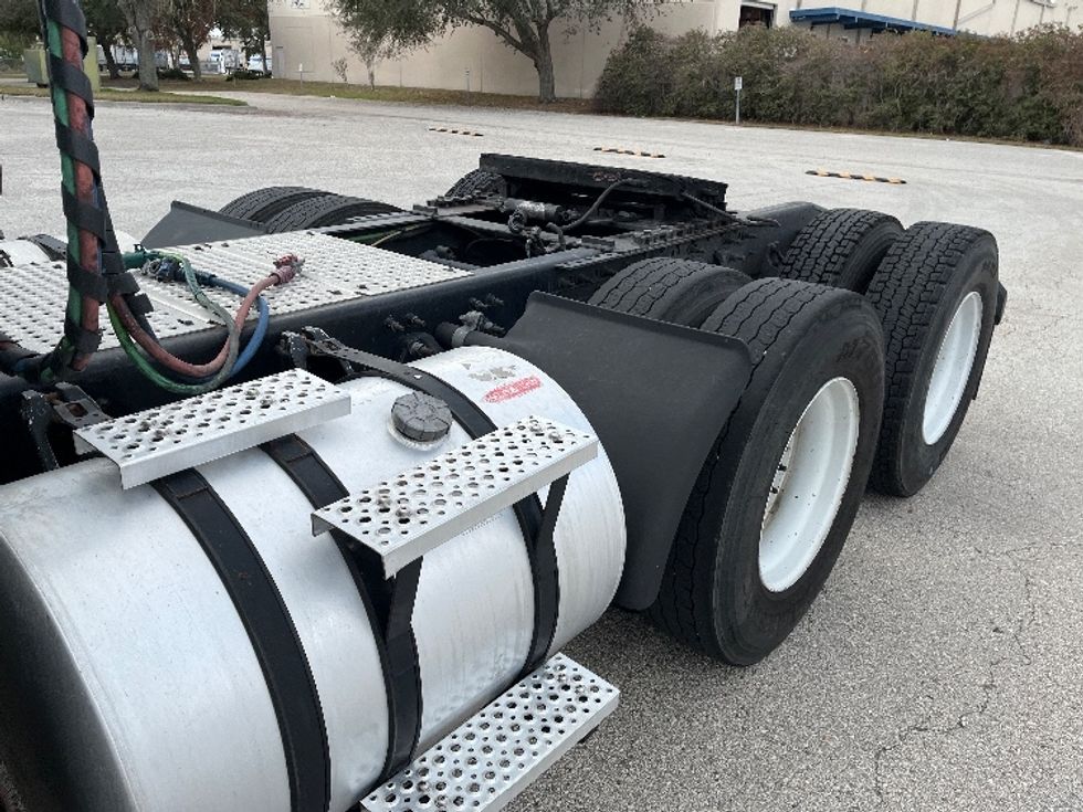 Day Cab Tractor-Heavy Duty Tractors-International-2018-LT625-Tampa-FL-317,112\n\t\tmiles-$ 28,500 - Image 18