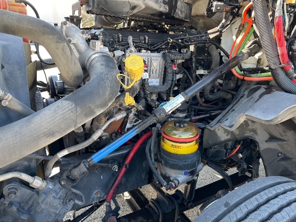 Day Cab Tractor-Heavy Duty Tractors-International-2018-LT625-Tampa-FL-381,011\n\t\tmiles-$ 25,750 - Image 15