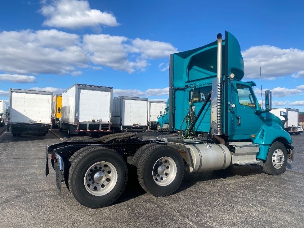 Day Cab Tractor-Heavy Duty Tractors-International-2018-LT625-Toronto-ON-640,648\n\t\tkm-$ 28,500 - Image 7