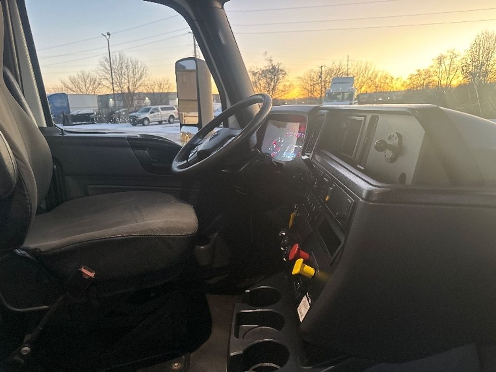 Day Cab Tractor-Heavy Duty Tractors-International-2018-LT625-Warren-MI-271,864\n\t\tmiles-$ 29,500 - Image 14