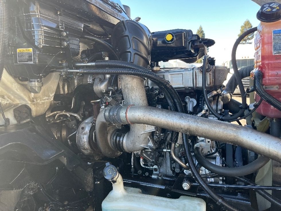 Day Cab Tractor-Heavy Duty Tractors-International-2018-LT625-West Sacramento-CA-304,086\n\t\tmiles-$ 31,750 - Image 15