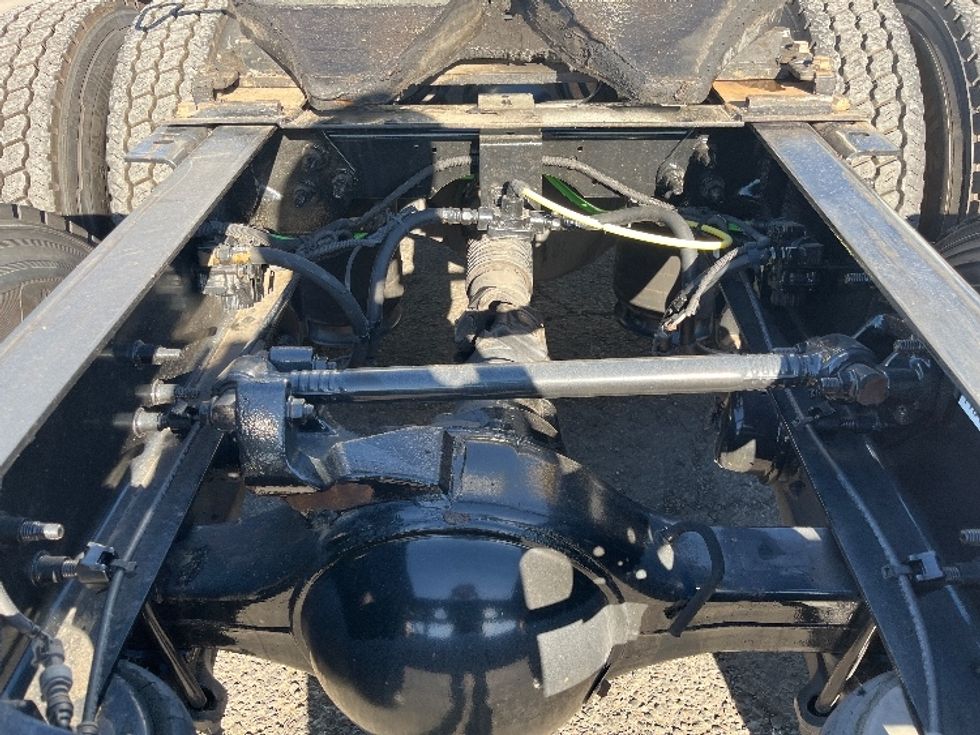 Day Cab Tractor-Heavy Duty Tractors-International-2018-LT625-West Sacramento-CA-304,086\n\t\tmiles-$ 31,750 - Image 6