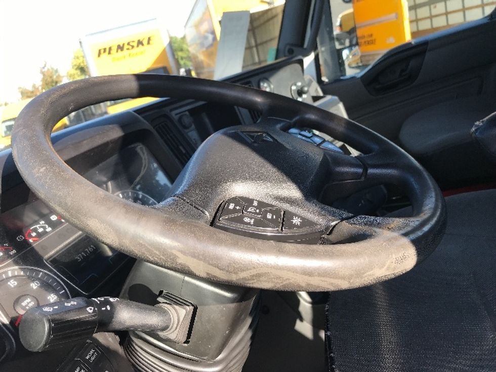 Day Cab Tractor-Heavy Duty Tractors-International-2018-LT625-West Sacramento-CA-371,761\n\t\tmiles-$ 29,500 - Image 10