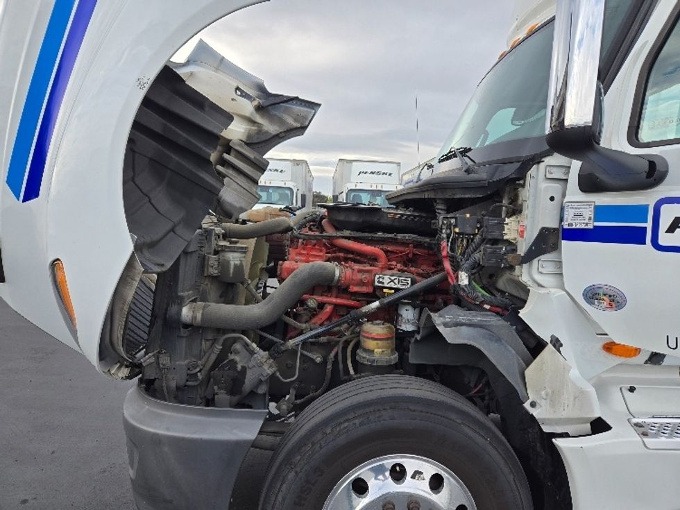 Day Cab Tractor-Heavy Duty Tractors-International-2018-LT625-West Sacramento-CA-404,990\n\t\tmiles-$ 34,000 - Image 15