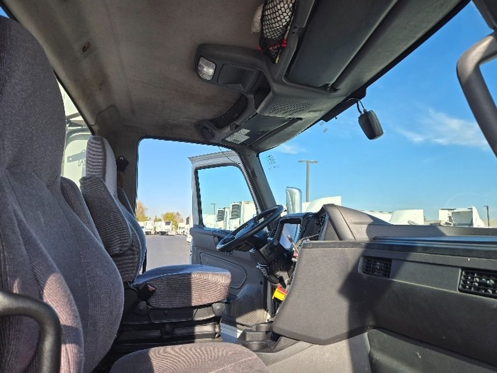 Day Cab Tractor-Heavy Duty Tractors-International-2018-LT625-West Sacramento-CA-431,801\n\t\tmiles-$ 37,750 - Image 11