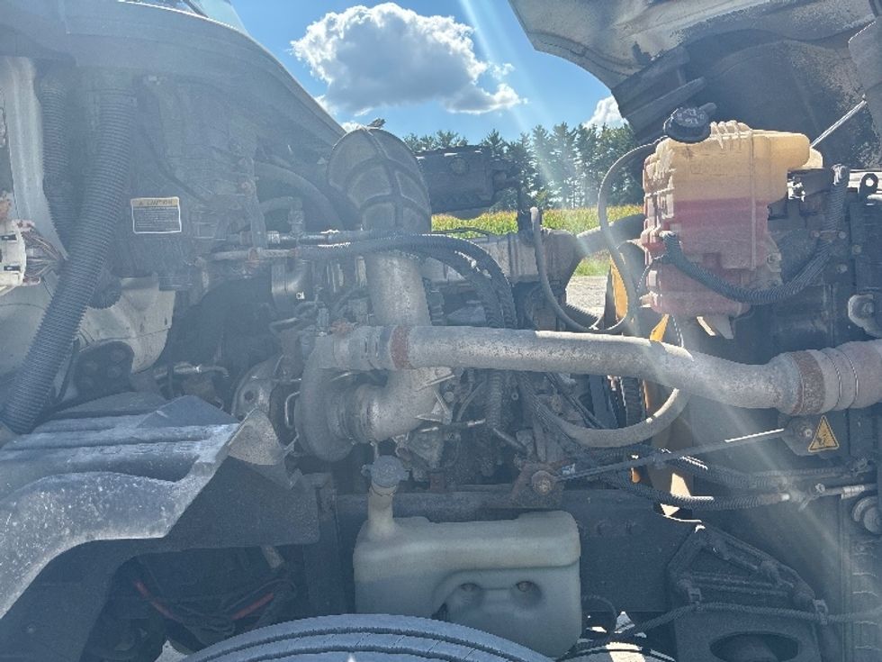 Day Cab Tractor-Heavy Duty Tractors-International-2018-LT625-Wilmington-OH-185,947\n\t\tmiles-$ 23,500 - Image 15