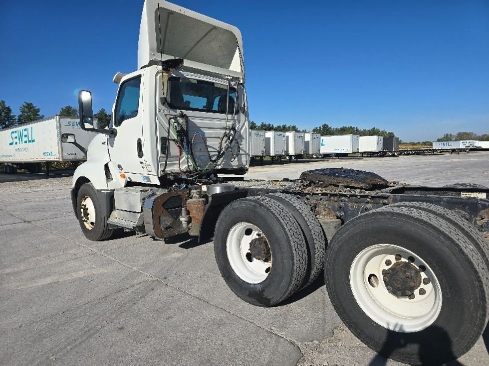 Day Cab Tractor-Heavy Duty Tractors-International-2018-LT625-Wilmington-OH-185,947\n\t\tmiles-$ 23,500 - Image 5