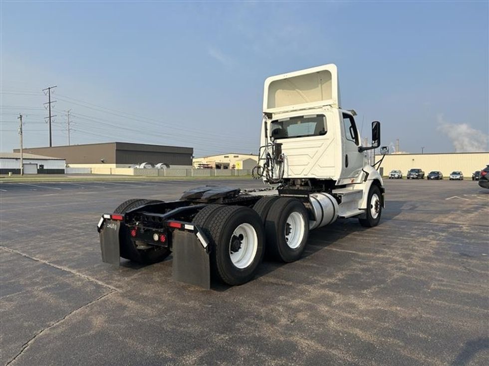 Day Cab Tractor-Heavy Duty Tractors-International-2018-RH613-Milwaukee-WI-521,558\n\t\tmiles-$ 21,500 - Image 7