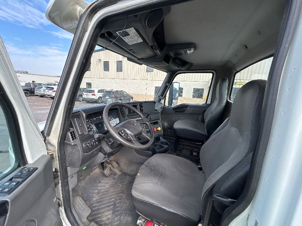 Day Cab Tractor-Heavy Duty Tractors-International-2018-RH613-Rothschild-WI-515,605\n\t\tmiles-$ 22,250 - Image 10