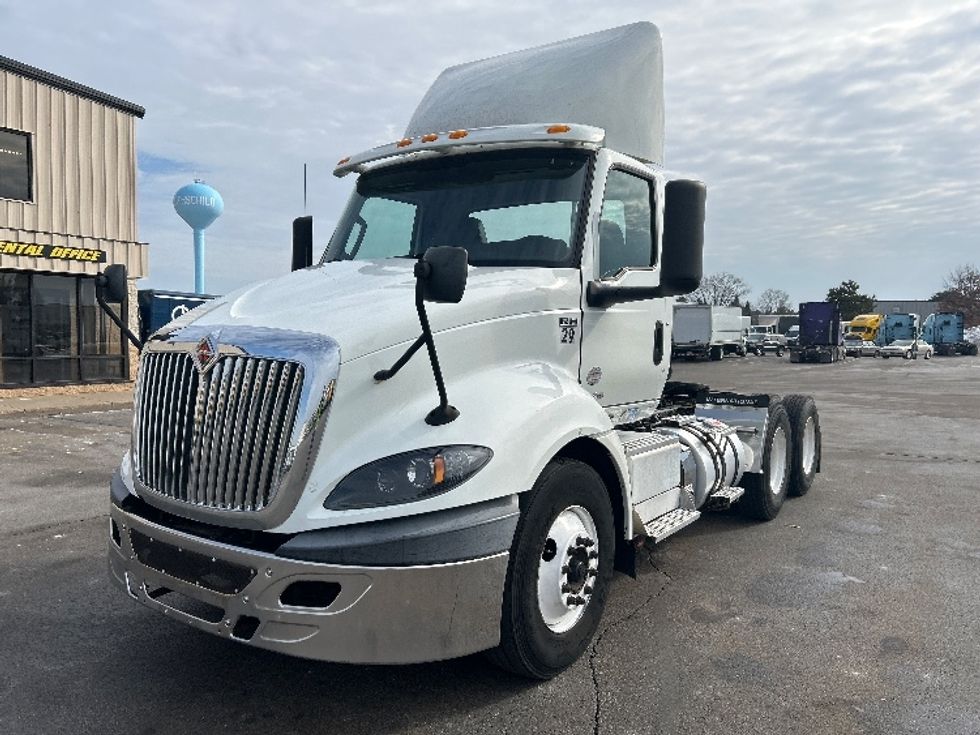Day Cab Tractor-Heavy Duty Tractors-International-2018-RH613-Rothschild-WI-515,605\n\t\tmiles-$ 22,250 - Image 3