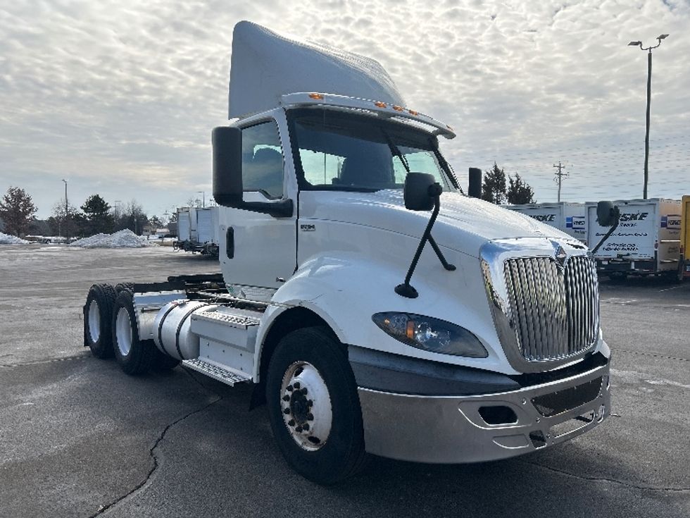 Day Cab Tractor-Heavy Duty Tractors-International-2018-RH613-Rothschild-WI-627,999\n\t\tmiles-$ 20,000 - Image 1