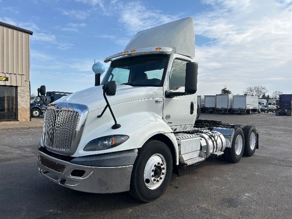 Day Cab Tractor-Heavy Duty Tractors-International-2018-RH613-Rothschild-WI-627,999\n\t\tmiles-$ 20,000 - Image 3