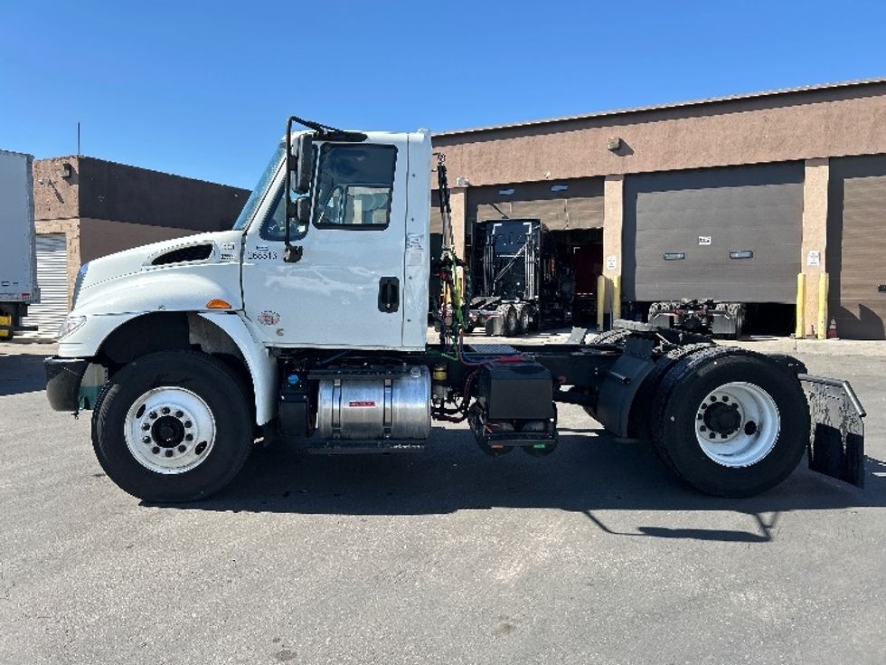 Day Cab Tractor-Heavy Duty Tractors-International-2019-4400-Las Vegas-NV-85,193\n\t\tmiles-$ 60,500 - Image 4