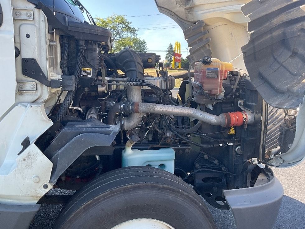 Day Cab Tractor-Heavy Duty Tractors-International-2019-LT625-Akron-OH-292,187\n\t\tmiles-$ 29,250 - Image 15