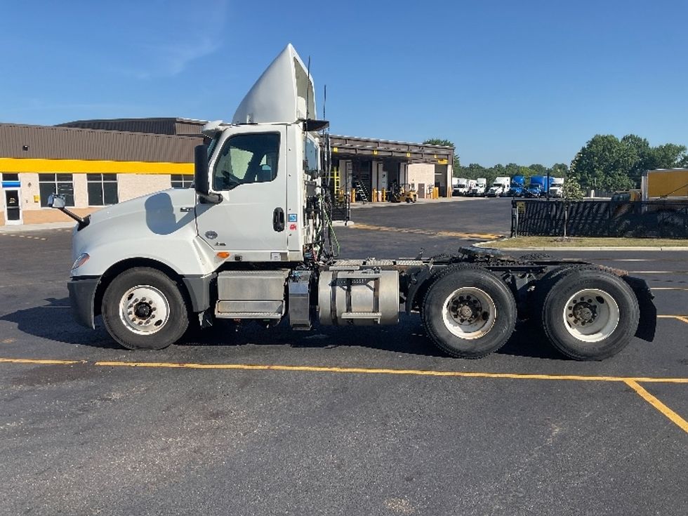 Day Cab Tractor-Heavy Duty Tractors-International-2019-LT625-Akron-OH-292,187\n\t\tmiles-$ 29,250 - Image 4