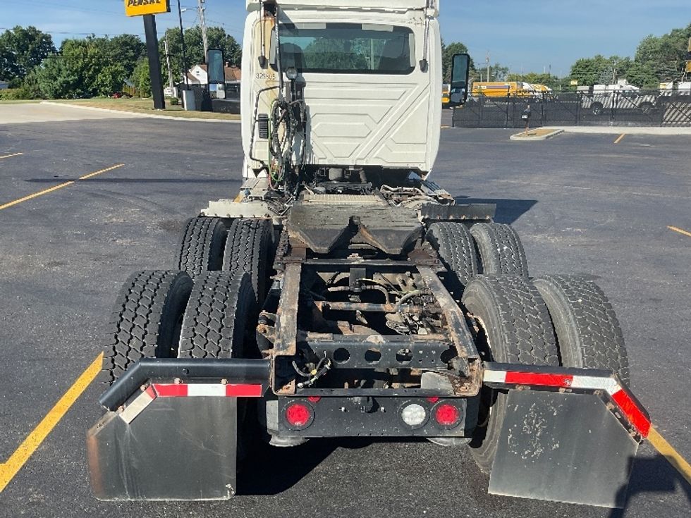 Day Cab Tractor-Heavy Duty Tractors-International-2019-LT625-Akron-OH-292,187\n\t\tmiles-$ 29,250 - Image 6