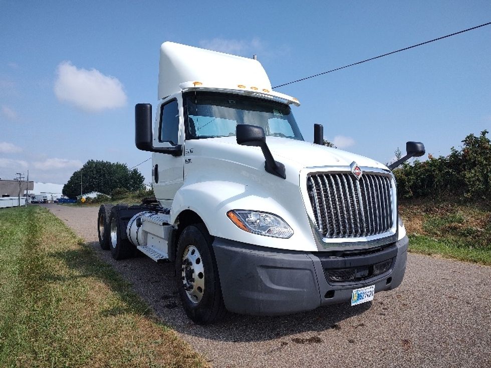 Day Cab Tractor-Heavy Duty Tractors-International-2019-LT625-Akron-OH-315,223\n\t\tmiles-$ 29,500 - Image 1