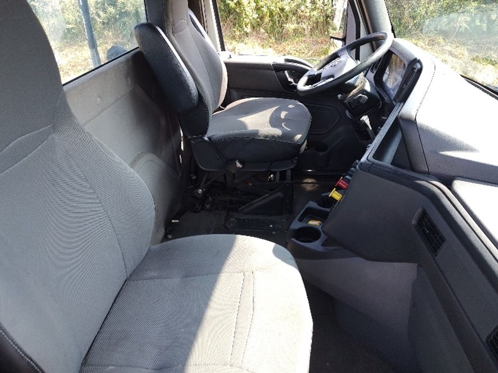 Day Cab Tractor-Heavy Duty Tractors-International-2019-LT625-Akron-OH-315,223\n\t\tmiles-$ 29,500 - Image 14